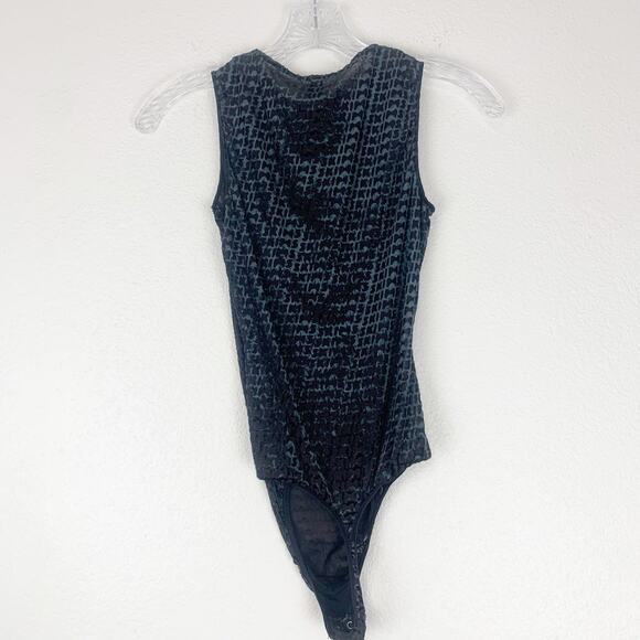 Skims Bodysuit Womens Small Velvet Burnout Logo Sleeveless Sheer Stretch S - Picture 2 of 6